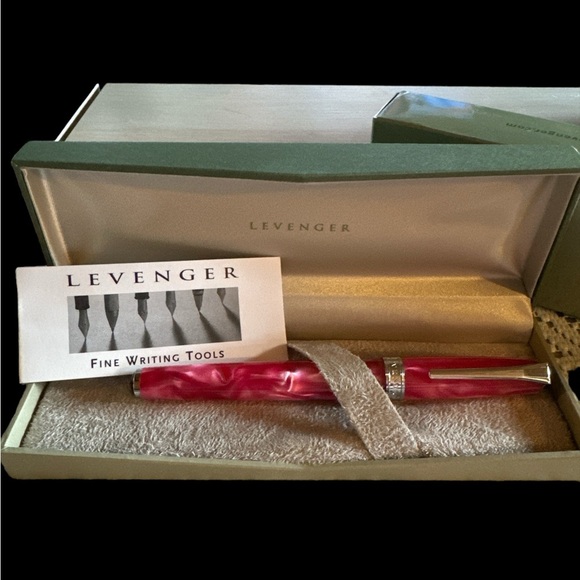 Levenger Pink Marble Ballpoint Pen in original box(Most likely needs ink refill) - Picture 3 of 5